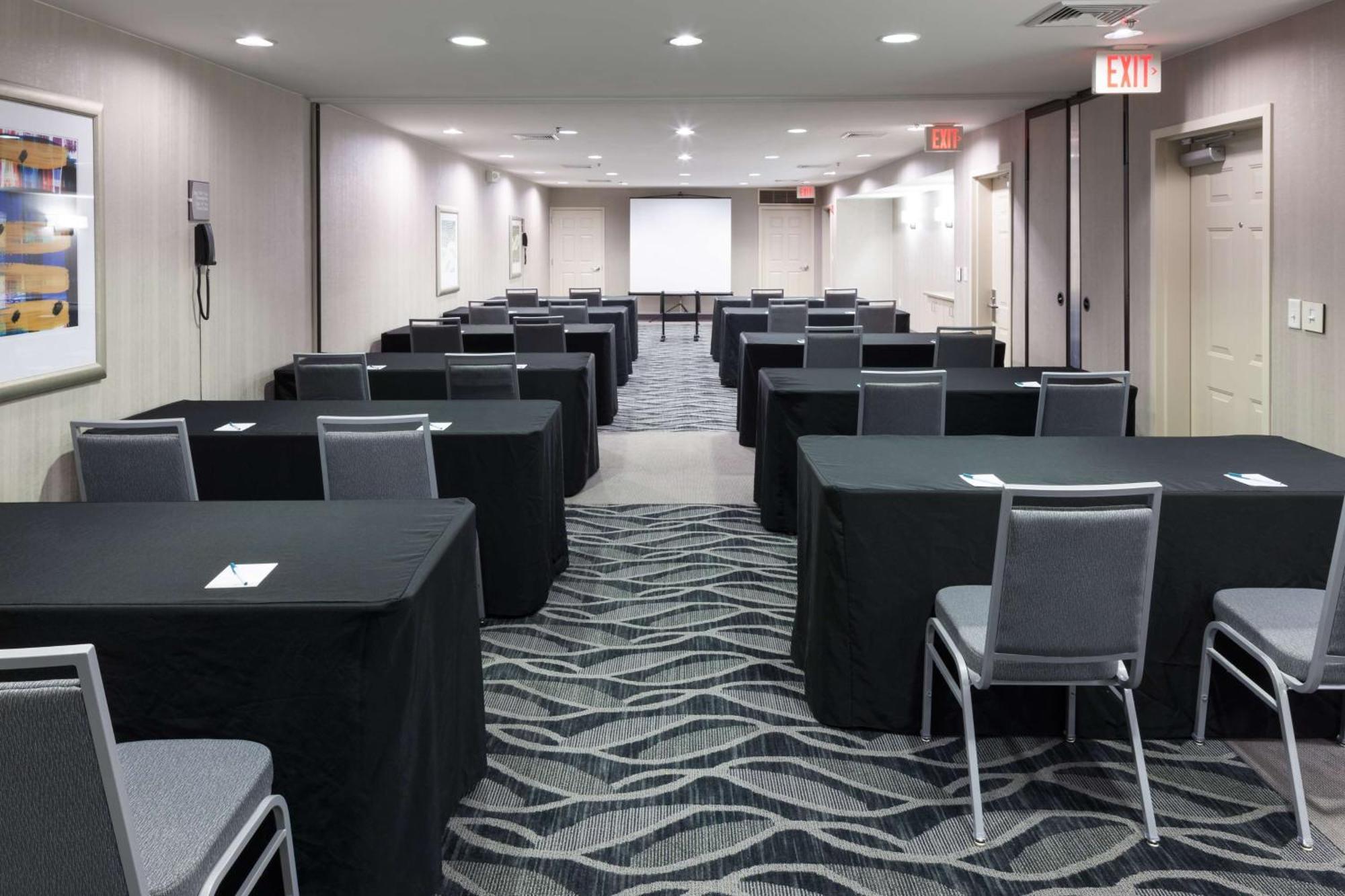 Homewood Suites By Hilton Mahwah Ngoại thất bức ảnh
